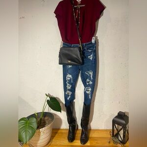 American Eagle Women’s Ripped Jeans